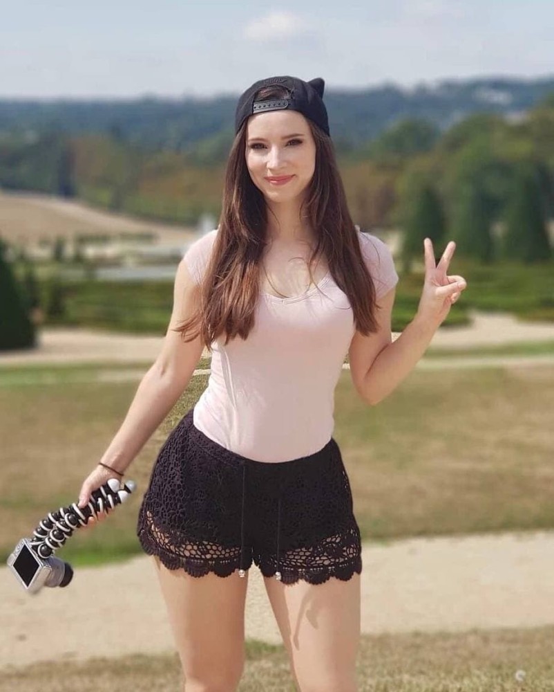 Индивидуалка Карина фото № 2 в городе Тихорецк