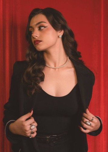 Полли, Г. Тихорецк